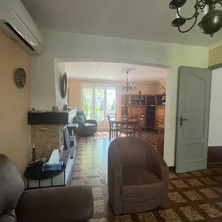 Peaceful House With Garden Near The Beaches Holiday home *
