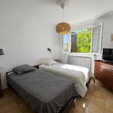 Peaceful House With Garden Near The Beaches * La Ciotat